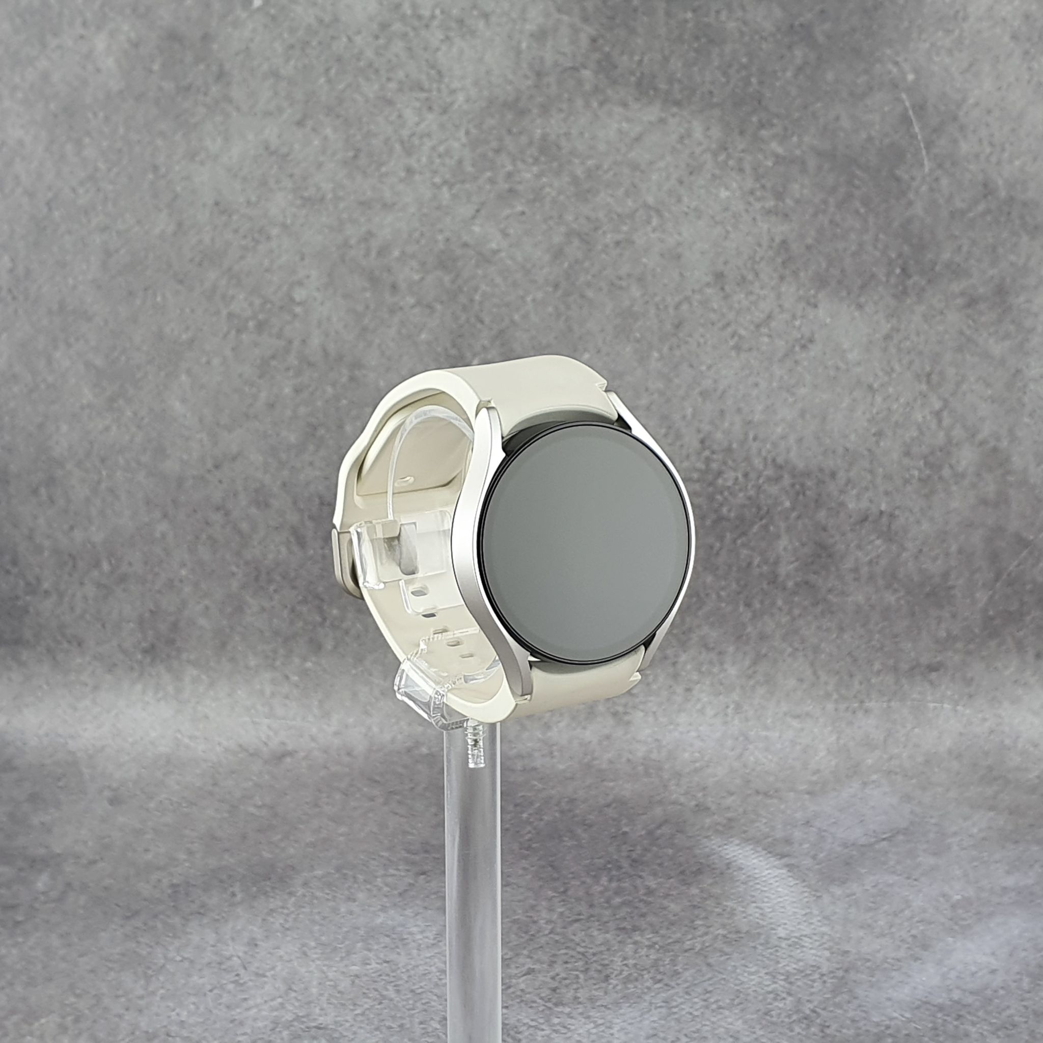 Samsung Galaxy Watch6 - Фото