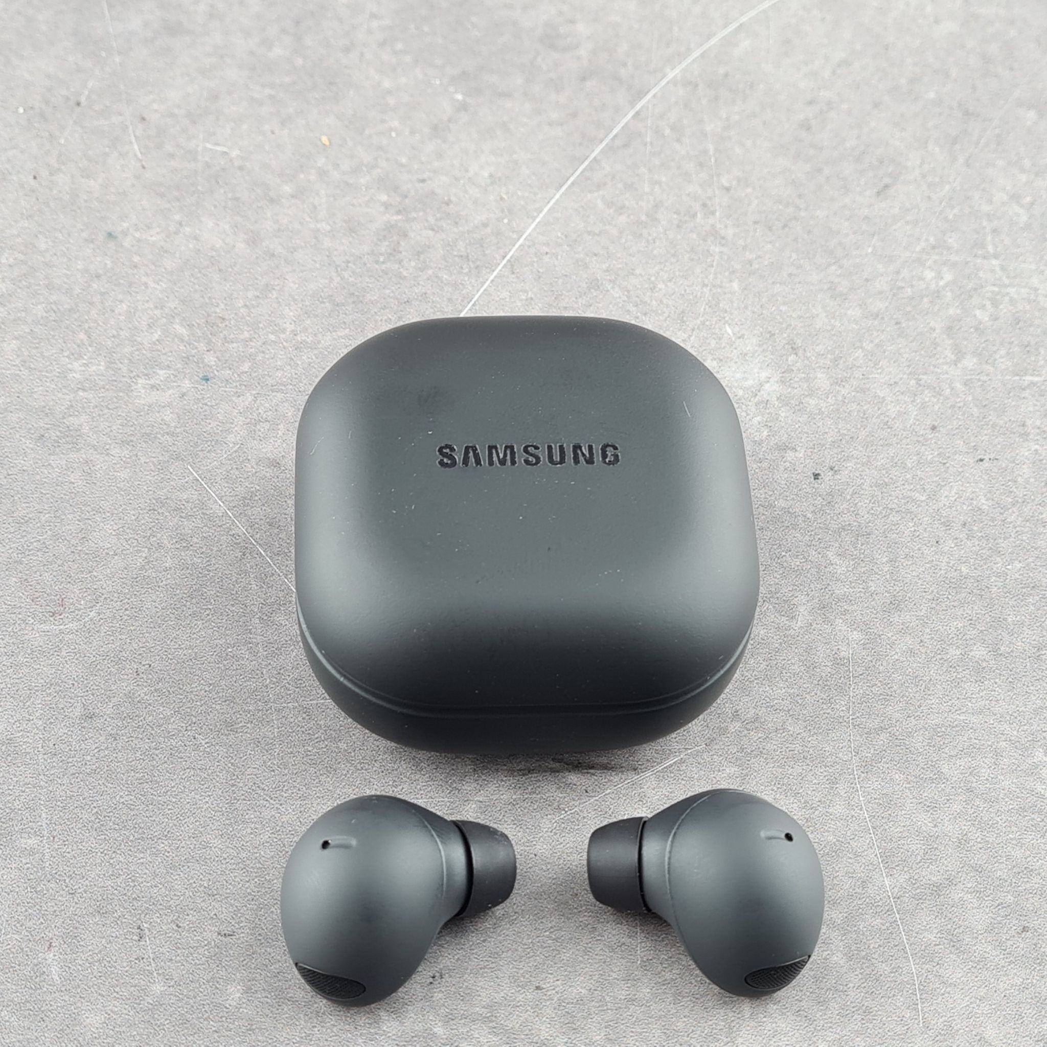 Samsung Galaxy Buds Pro 2 - Фото